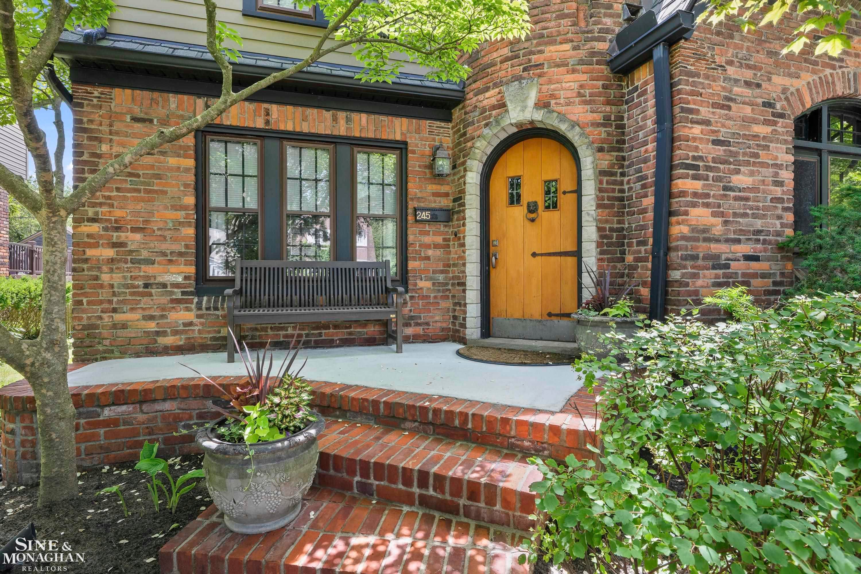 245 Ridgemont Road