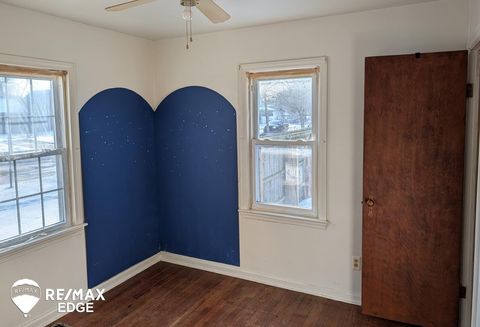 Tiny photo for 2415 Pennsylvania Avenue, Flint City, MI 48506 (MLS # 5050199716)