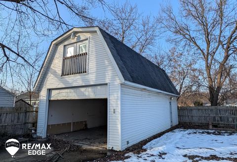 Tiny photo for 2415 Pennsylvania Avenue, Flint City, MI 48506 (MLS # 5050199716)