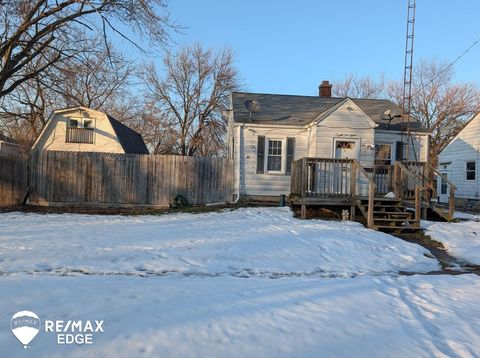 Tiny photo for 2415 Pennsylvania Avenue, Flint City, MI 48506 (MLS # 5050199716)
