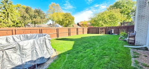 Tiny photo for 3323 E Wintergreen Drive, Saginaw Charter Township, MI 48603 (MLS # 61050224798)