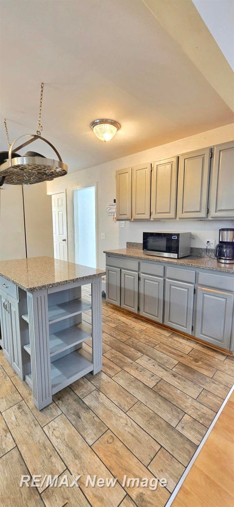 Tiny photo for 3323 E Wintergreen Drive, Saginaw Charter Township, MI 48603 (MLS # 61050224798)