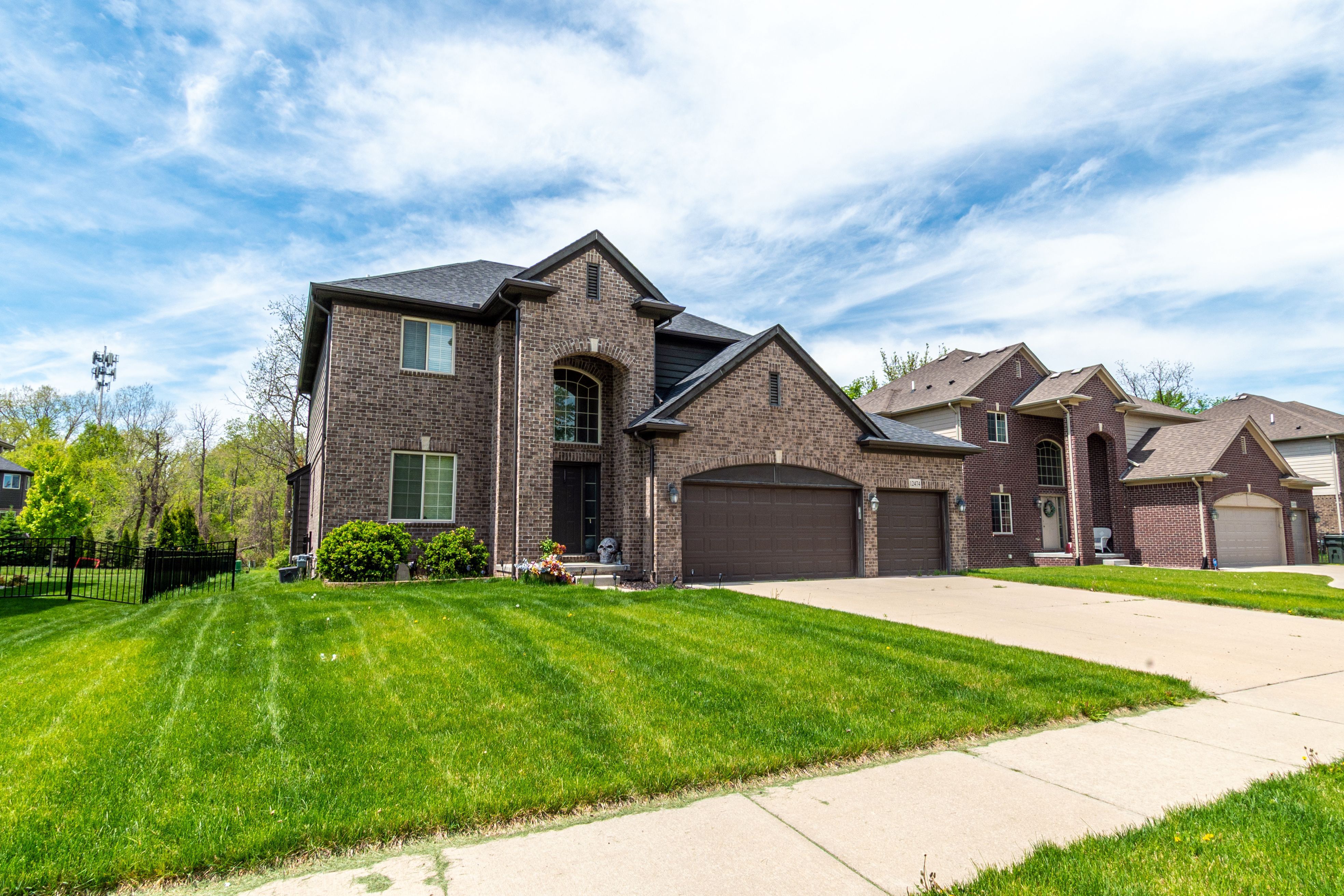 12474 CLINTON RIVER Road