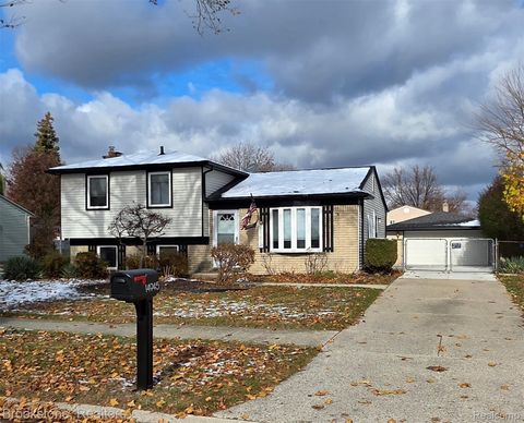 14945 Annapolis Drive Sterling Heights City MI 48313