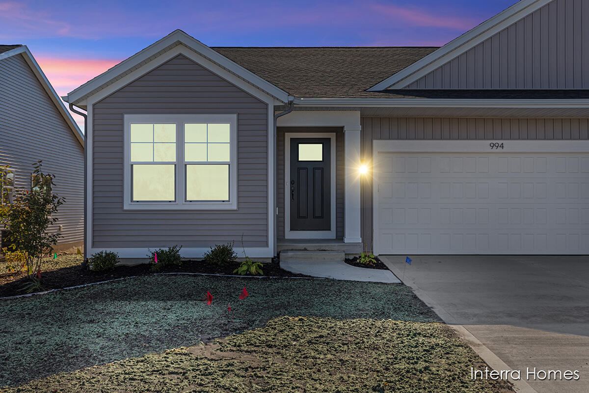 994 Scioto Drive NW 2