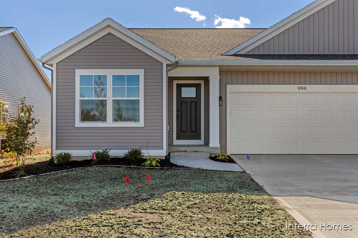 994 Scioto Drive NW 2