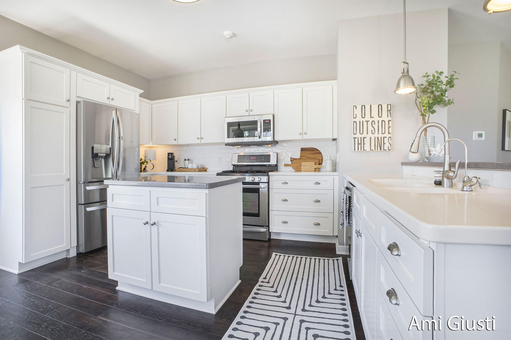 Cascade Charter Township, Michigan 49546, United States, 3 Bedrooms Bedrooms, ,2 BathroomsBathrooms,Residential,Active,219815