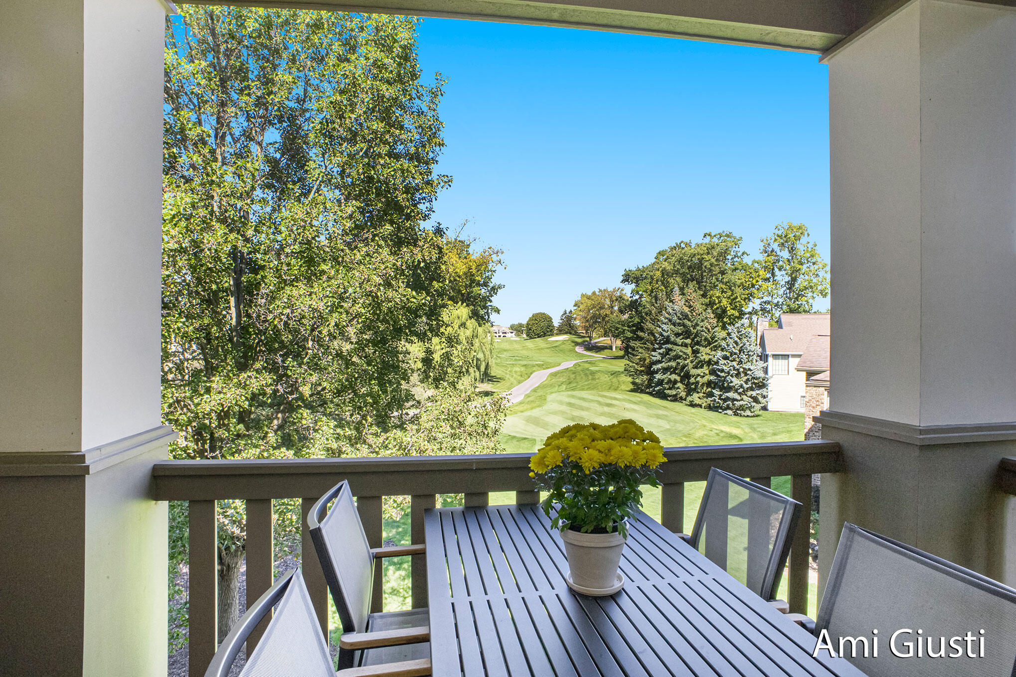 Cascade Charter Township, Michigan 49546, United States, 3 Bedrooms Bedrooms, ,2 BathroomsBathrooms,Residential,Active,219815