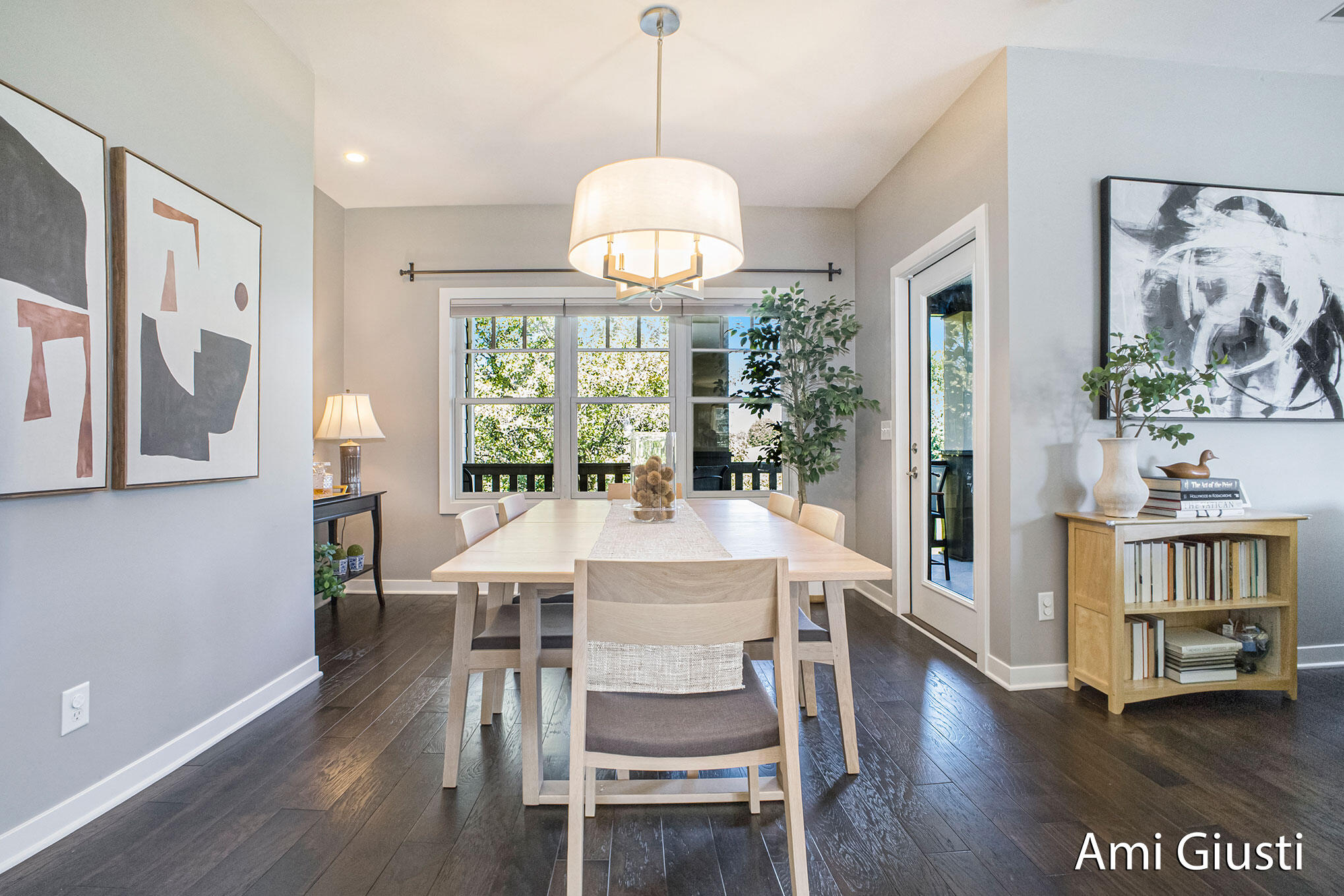 Cascade Charter Township, Michigan 49546, United States, 3 Bedrooms Bedrooms, ,2 BathroomsBathrooms,Residential,Active,219815