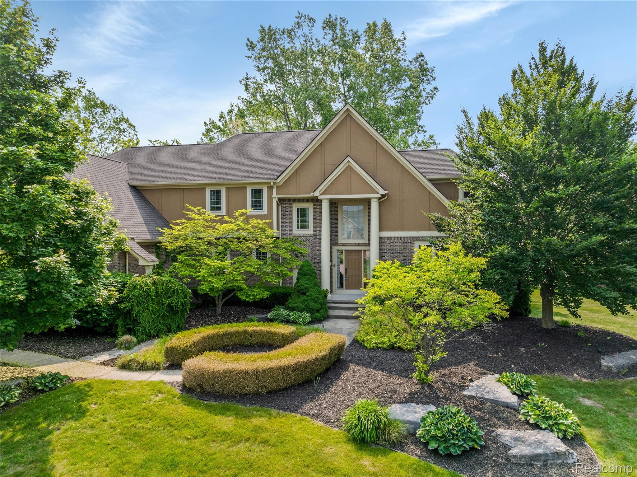 8897 Stoney Creek Drive