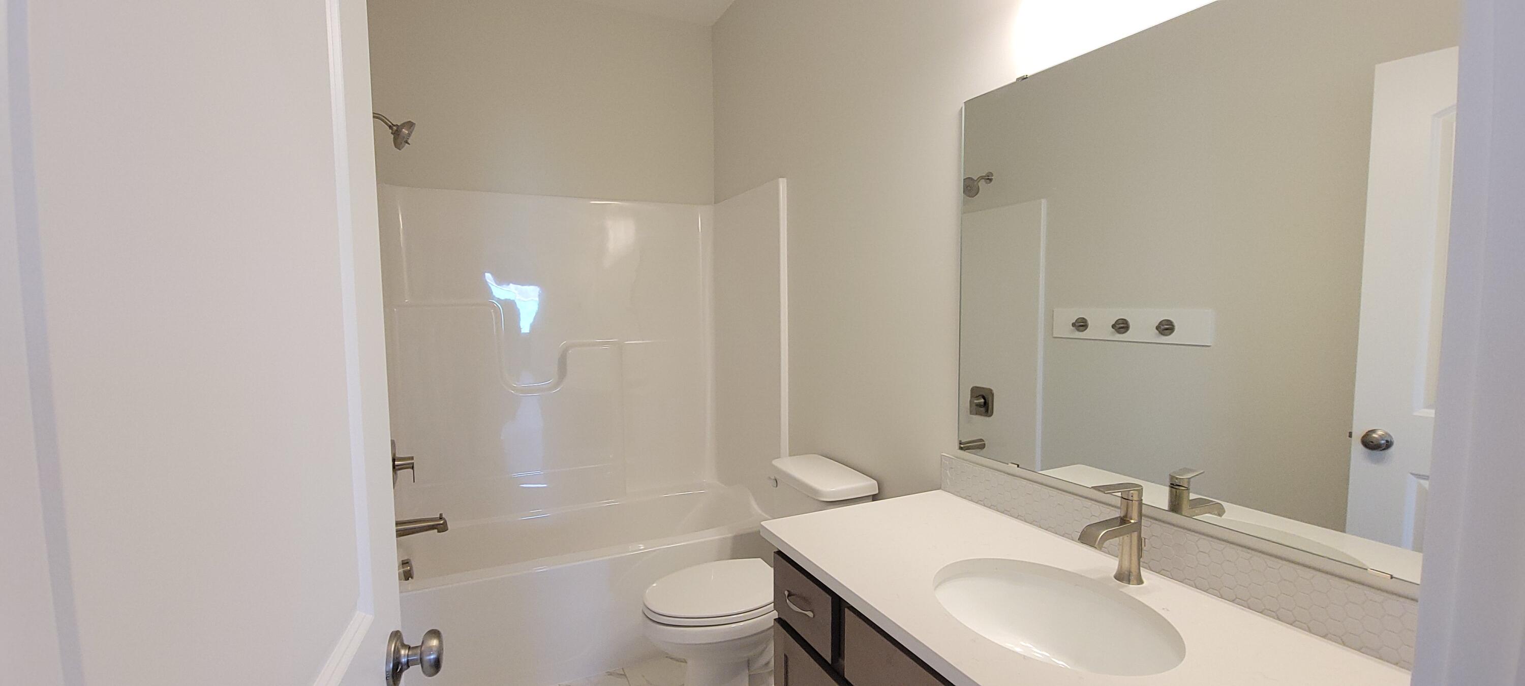 5547 Canal Avenue SW 63