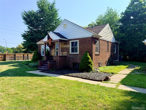 Photo for 2604 Gratiot Boulevard