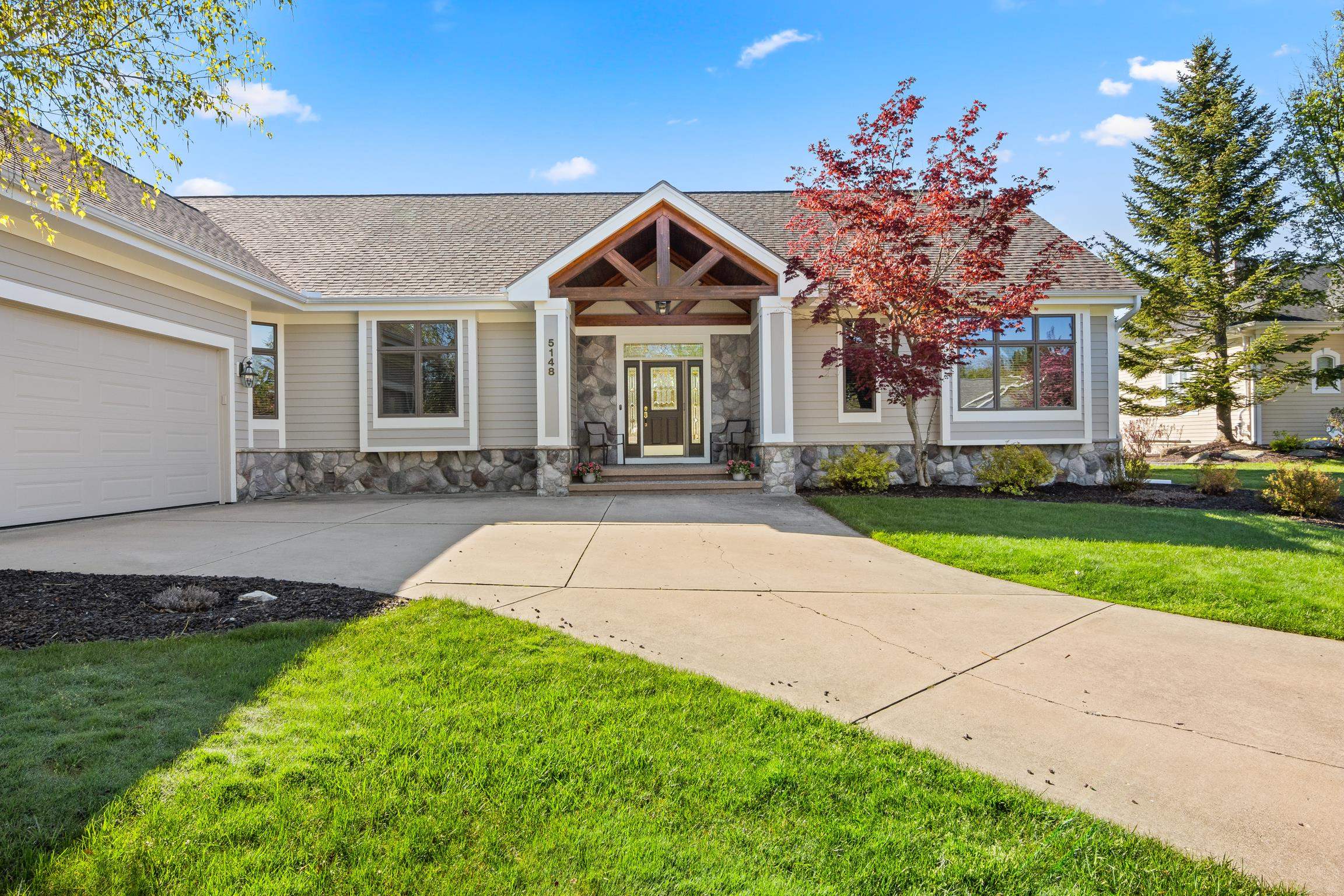 5148 Arrowhead Circle