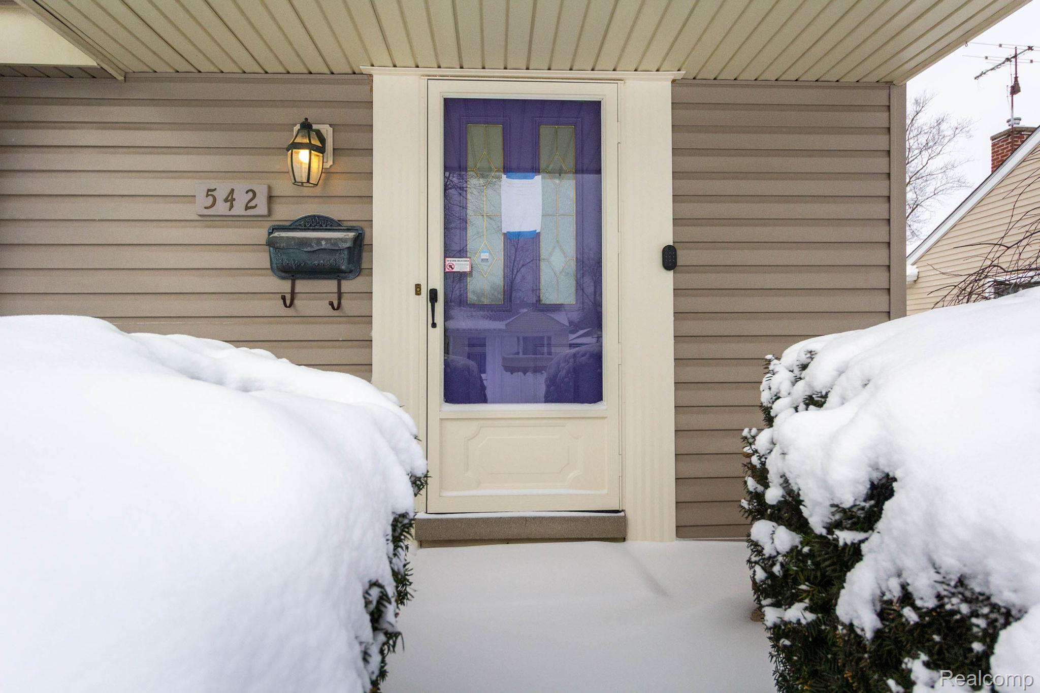 542 S Manitou Avenue