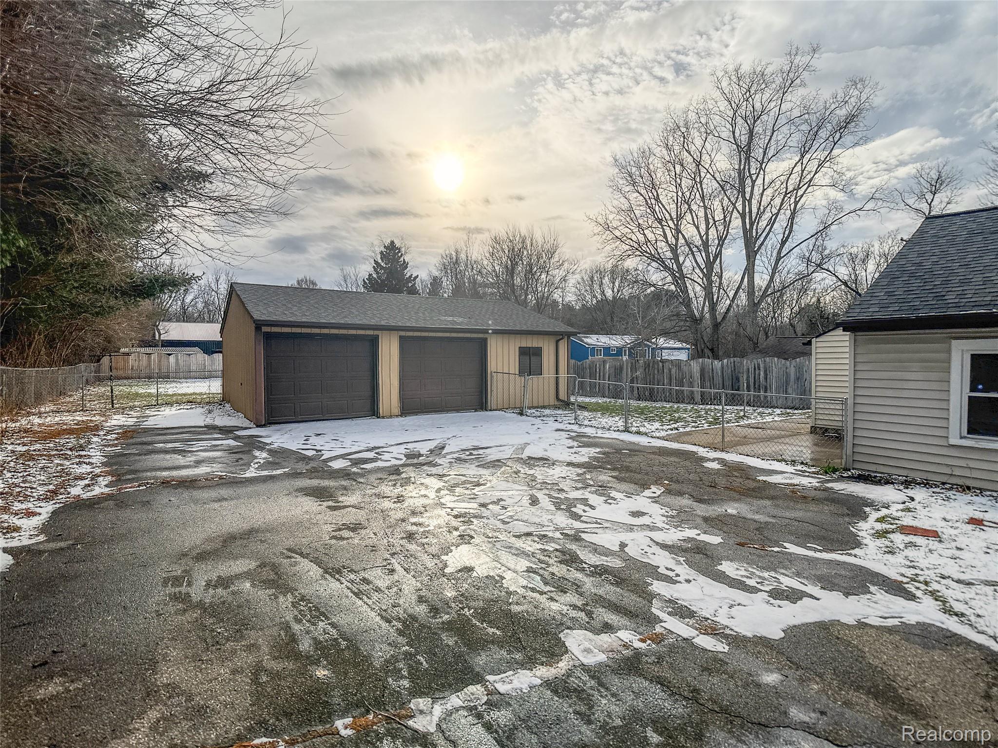 4390 E Mount Morris Road