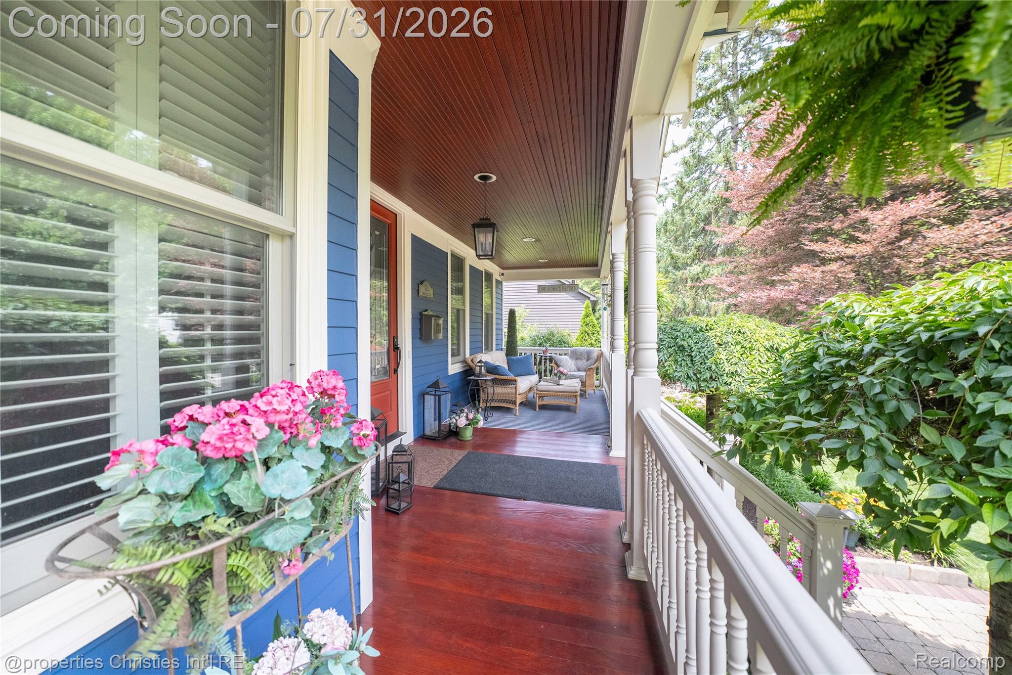825 Hazelwood Street