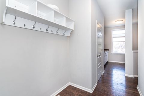 A home in BeverlyHillsVillage_Oakland
