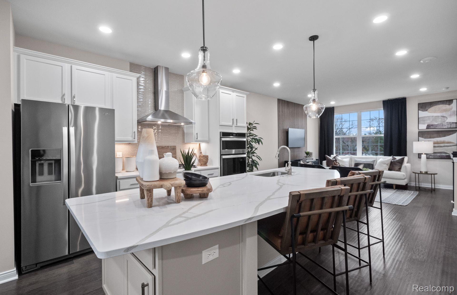 347 N Sydney Court