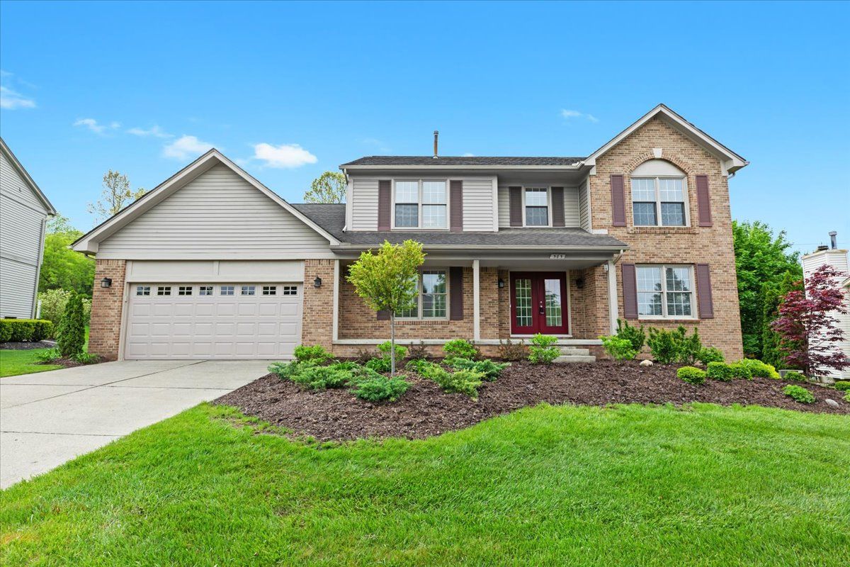 585 Dorchester Way