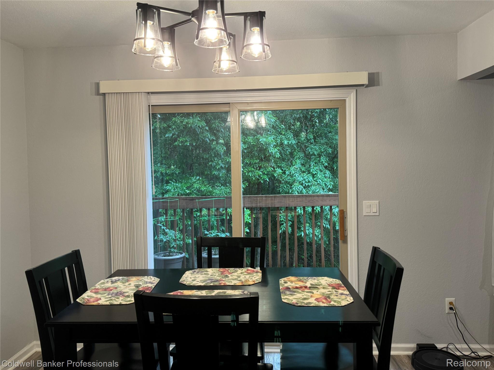 1043 Old Leake Court