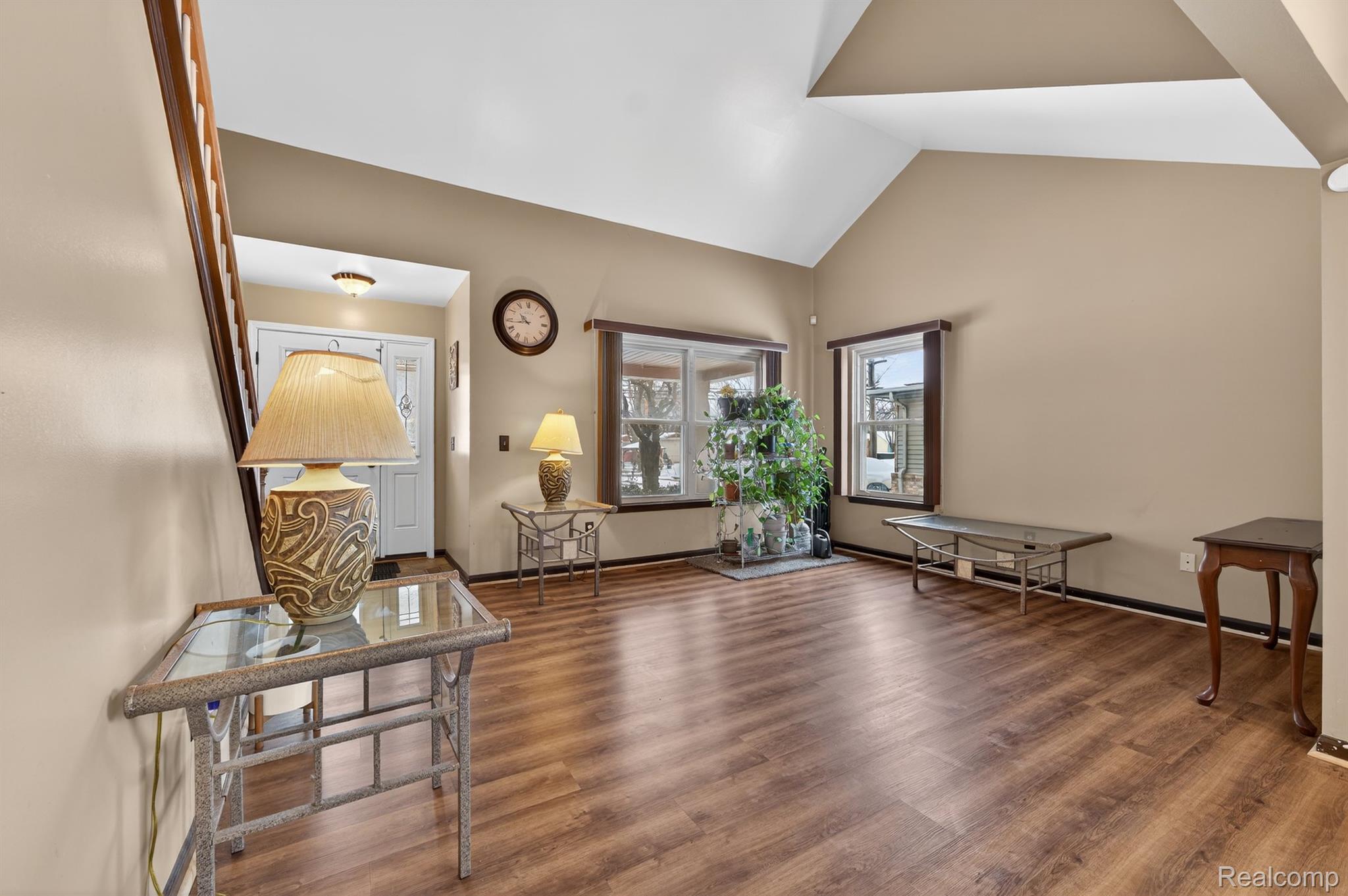 964 Henry Ruff Rd. Road