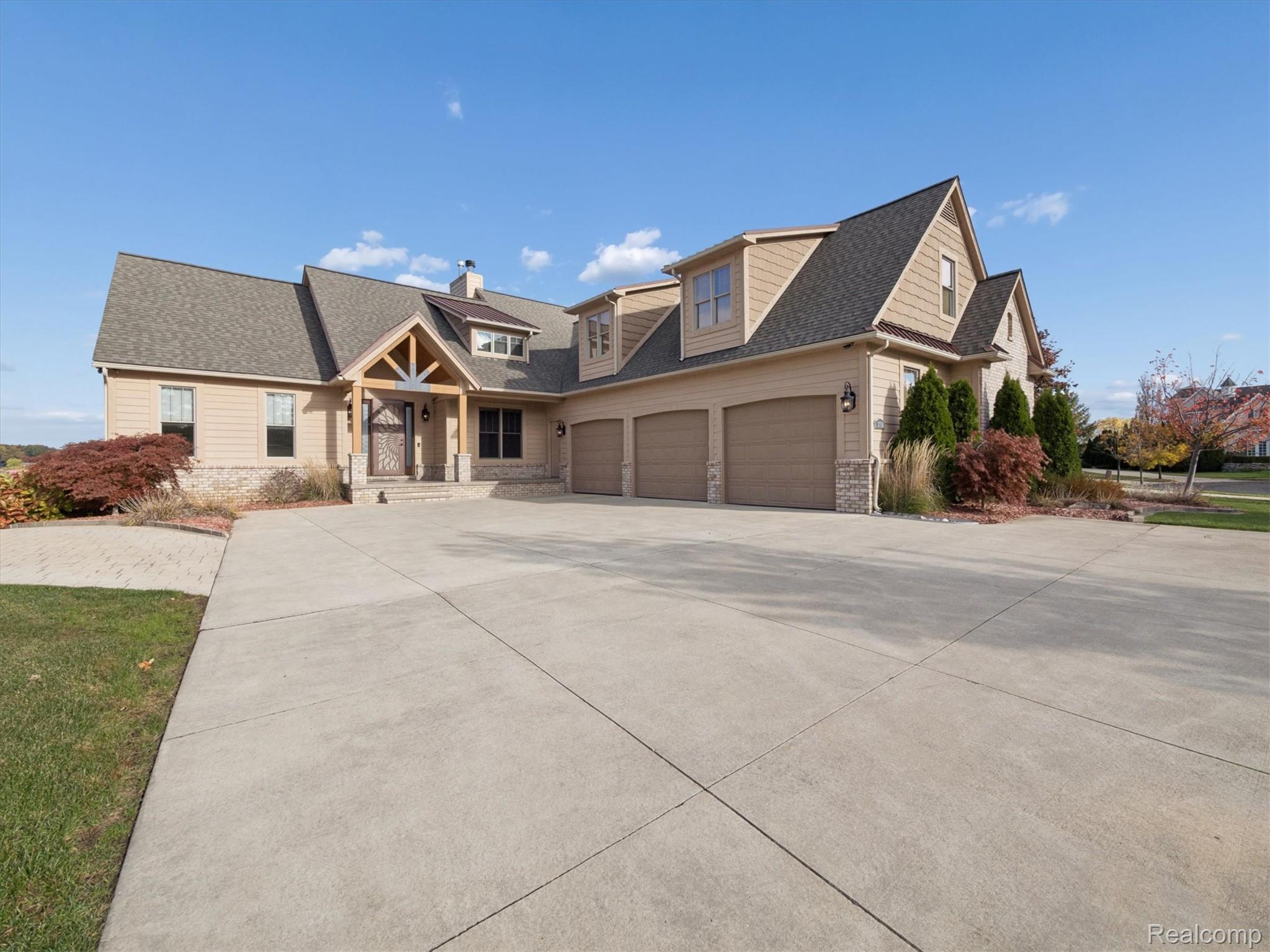 3756 Newport Way Drive