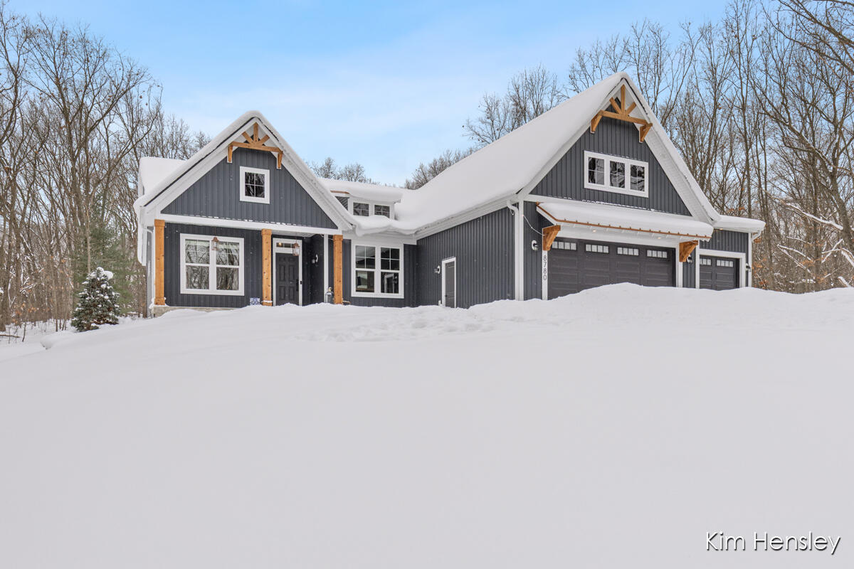 8780 Bentham Court NE