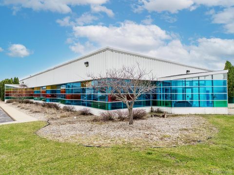 901 HIGHVIEW Drive Webberville Village MI 48892