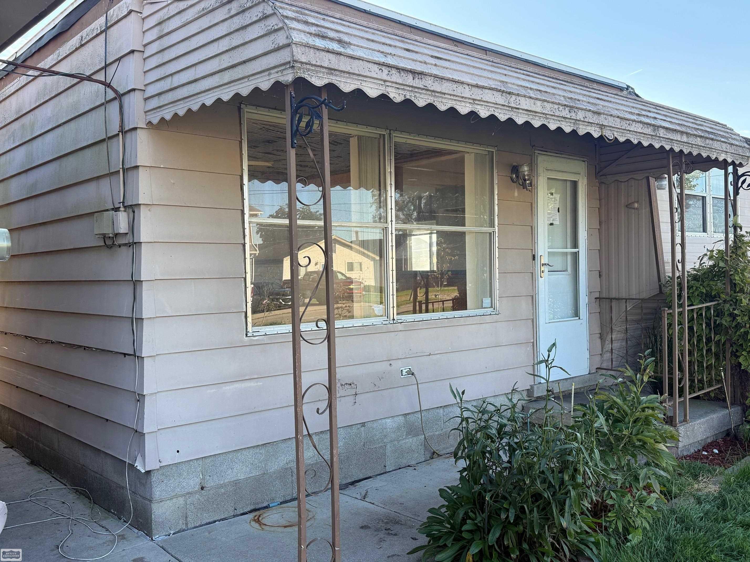 7323 Bealane Road