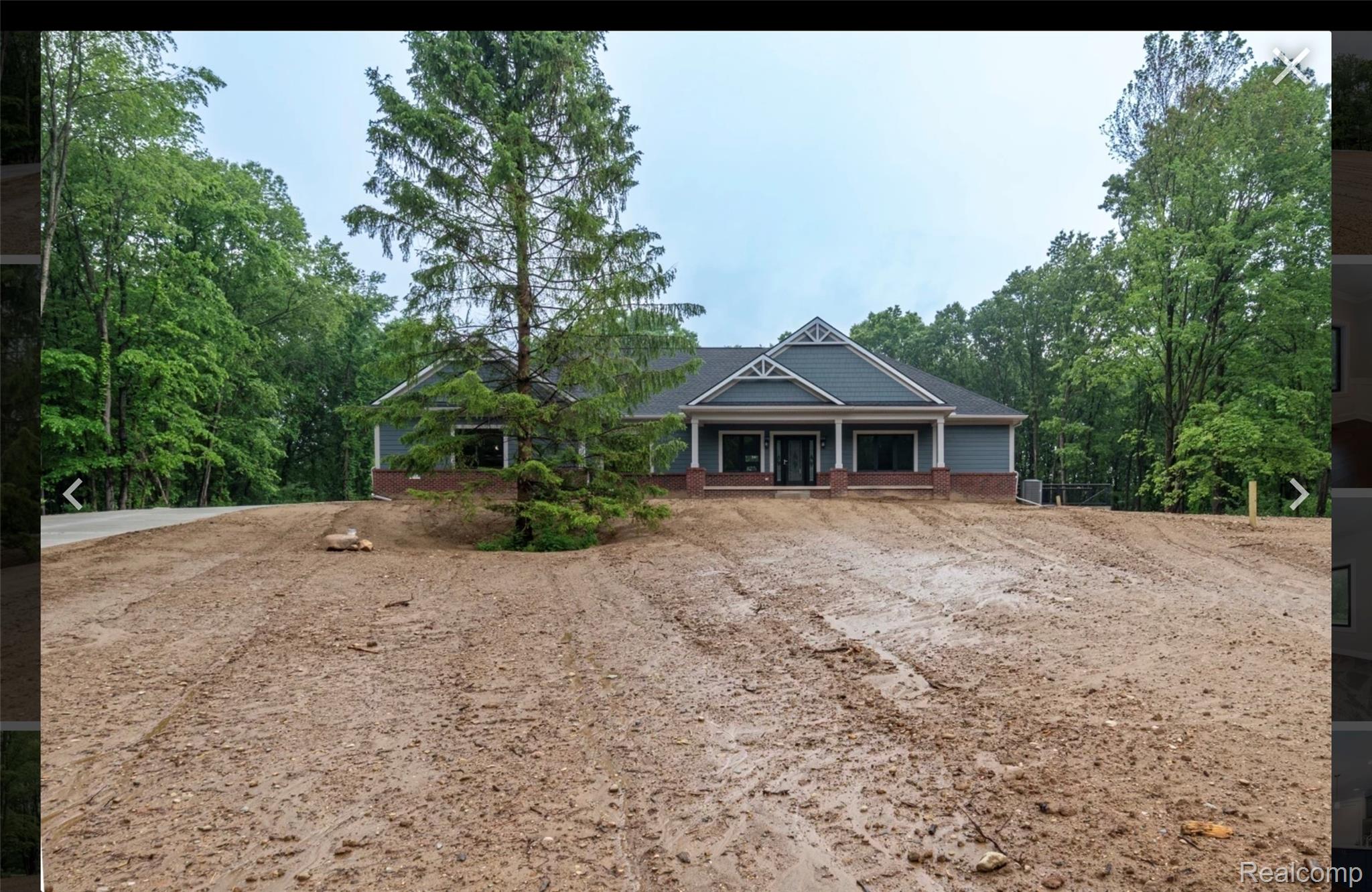 VL Lot D Chevron Trail