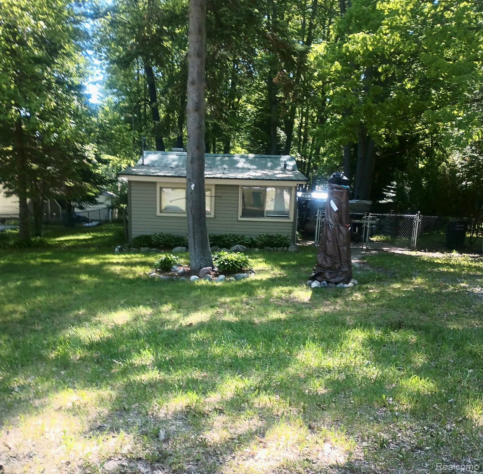 4910 Edgewood Drive
