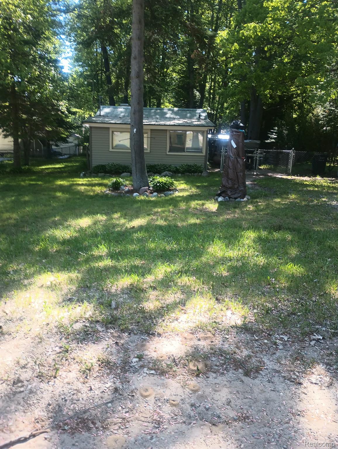4910 Edgewood Drive