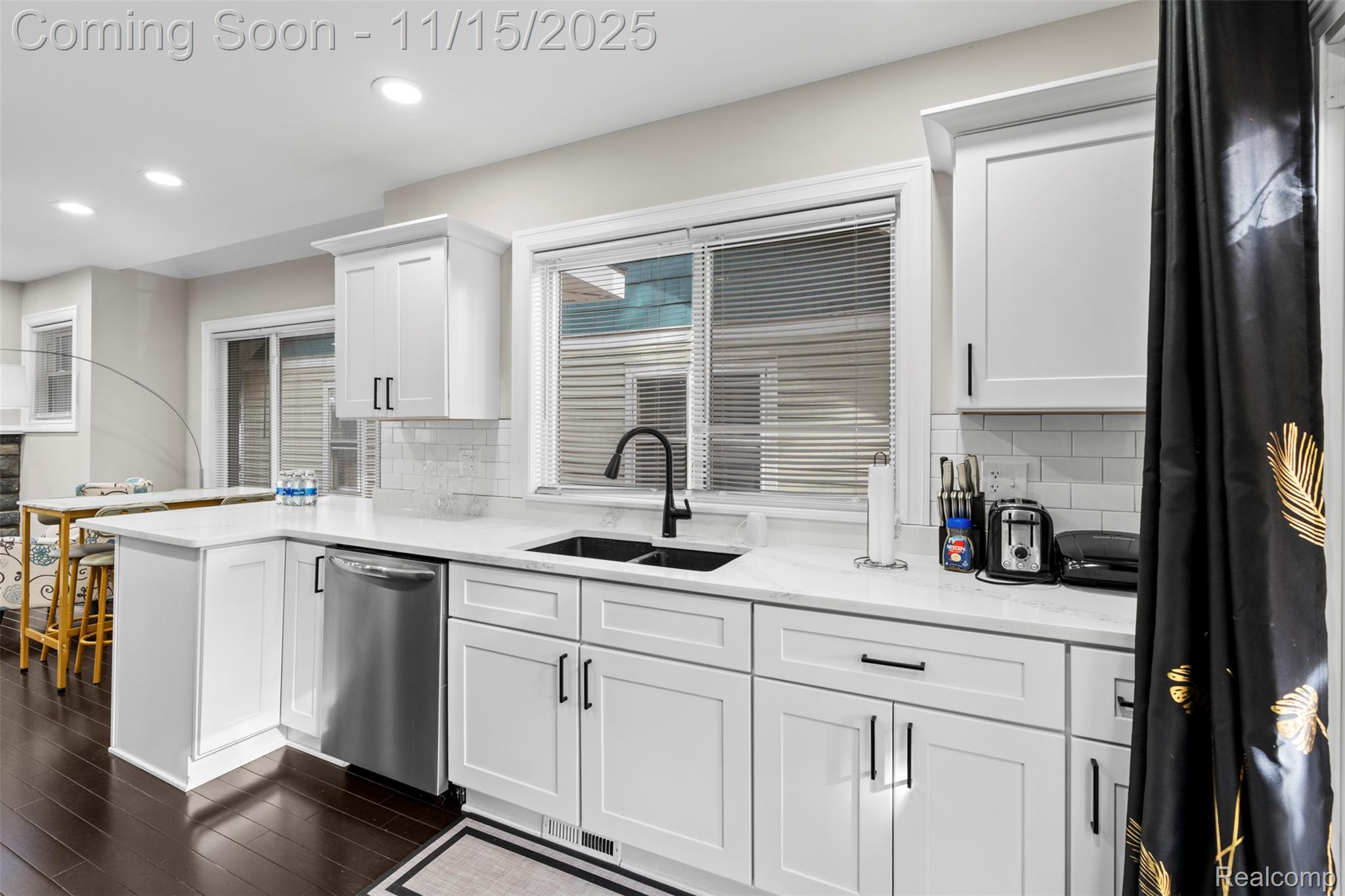 Fenton, Michigan 48220, United States, 3 Bedrooms Bedrooms, ,3 BathroomsBathrooms,Residential,Coming Soon,243246