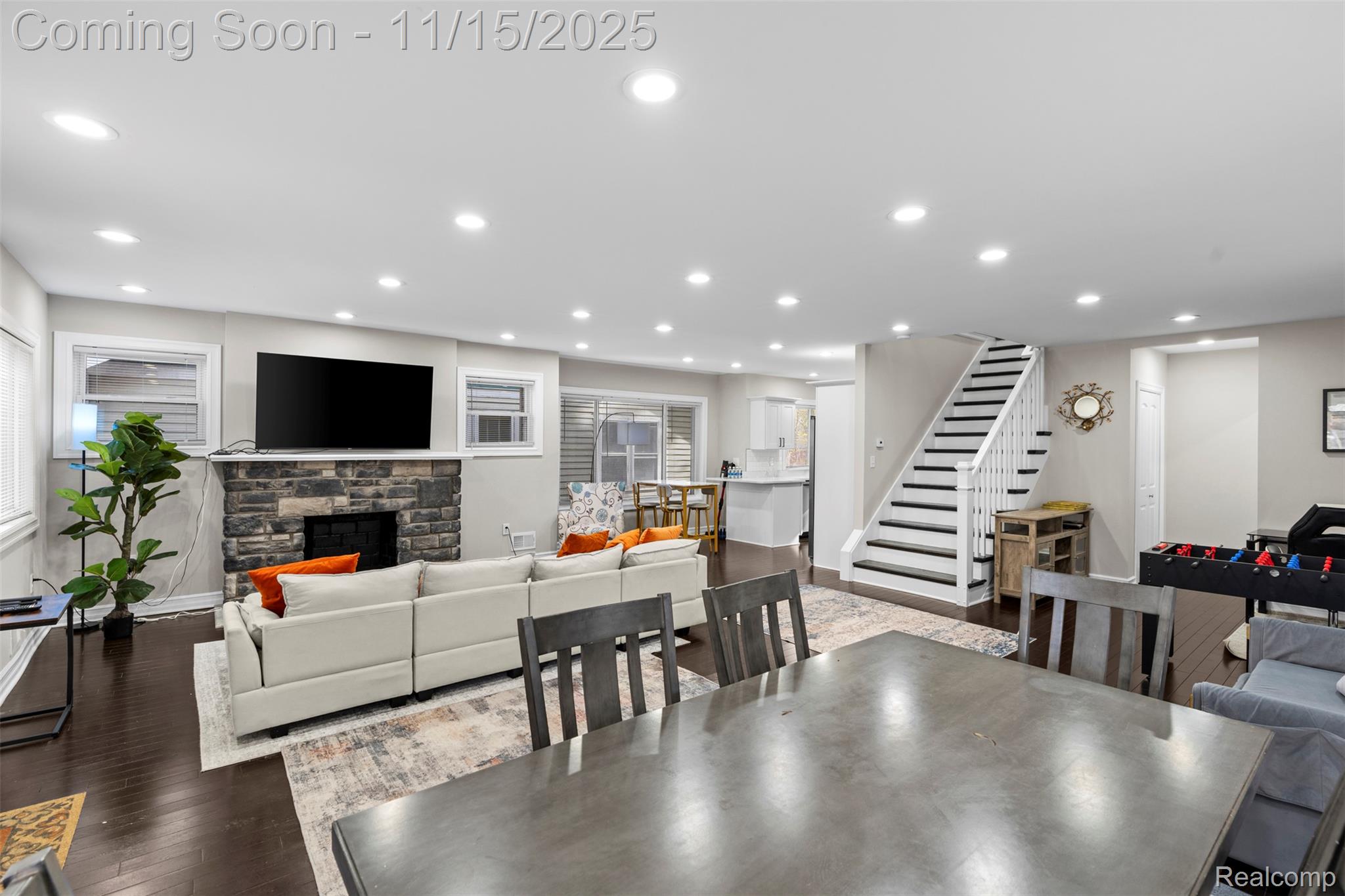 Fenton, Michigan 48220, United States, 3 Bedrooms Bedrooms, ,3 BathroomsBathrooms,Residential,Coming Soon,243246