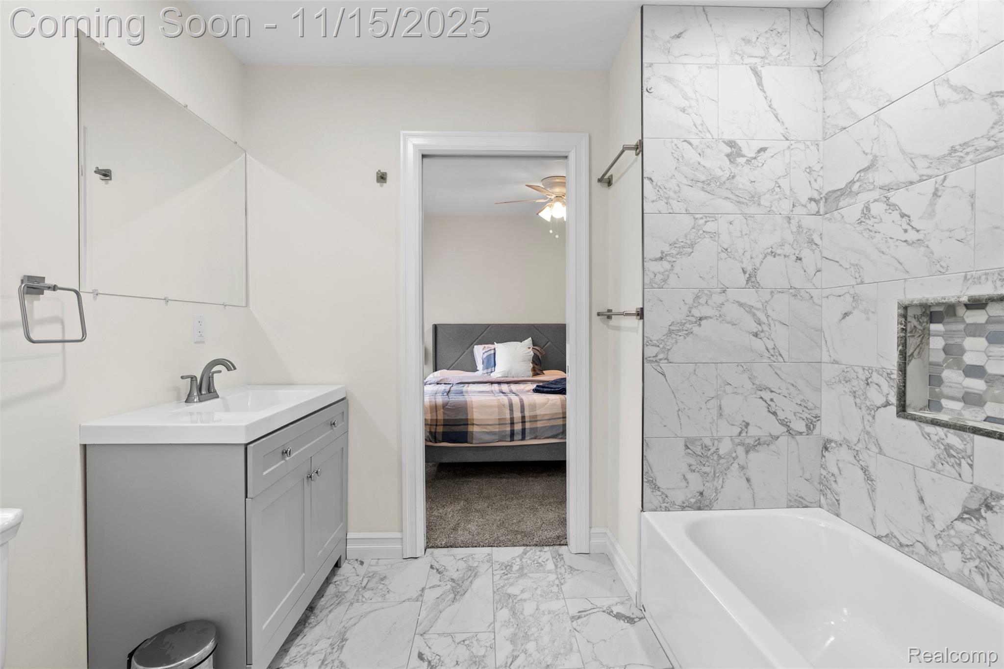 Fenton, Michigan 48220, United States, 3 Bedrooms Bedrooms, ,3 BathroomsBathrooms,Residential,Coming Soon,243246