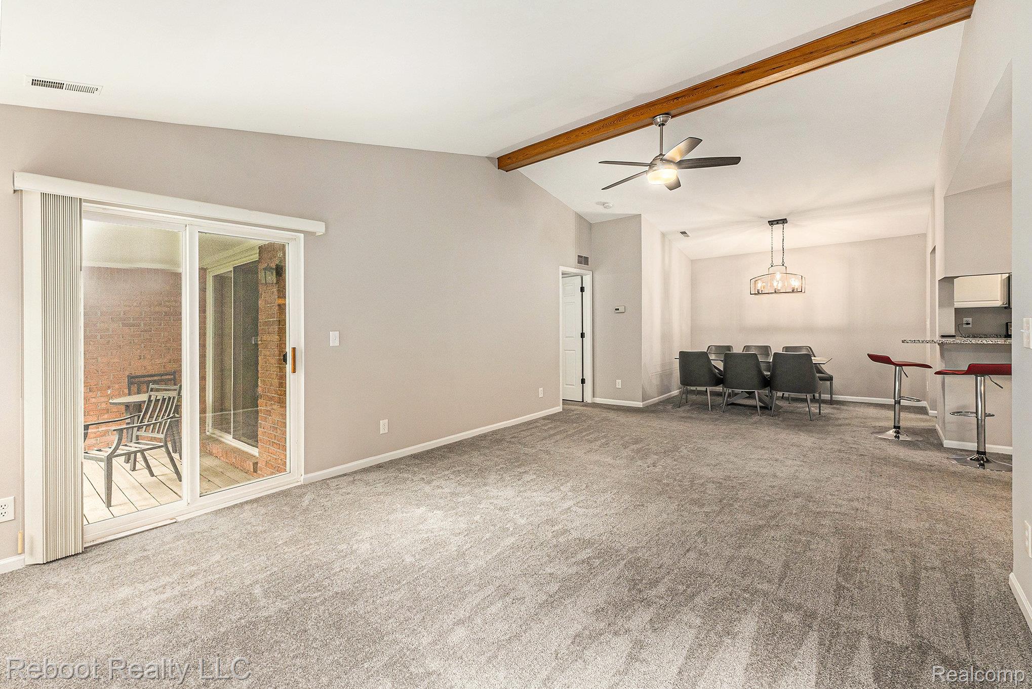6548 Shetland Court