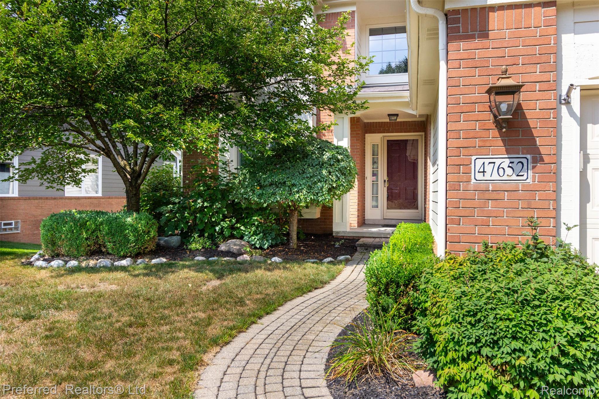 47652 Arbor Trail 77