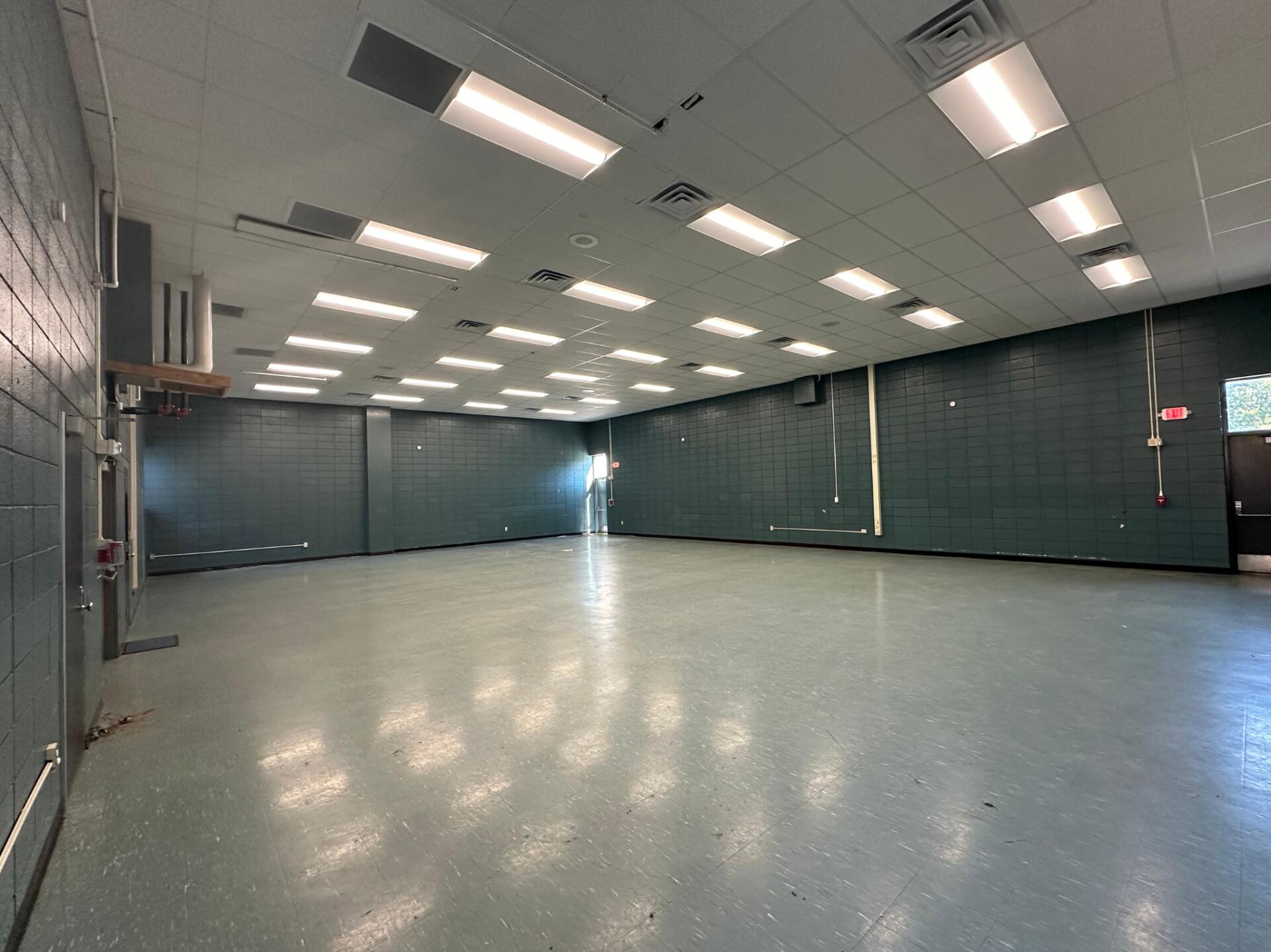 300 E Cass Street 220