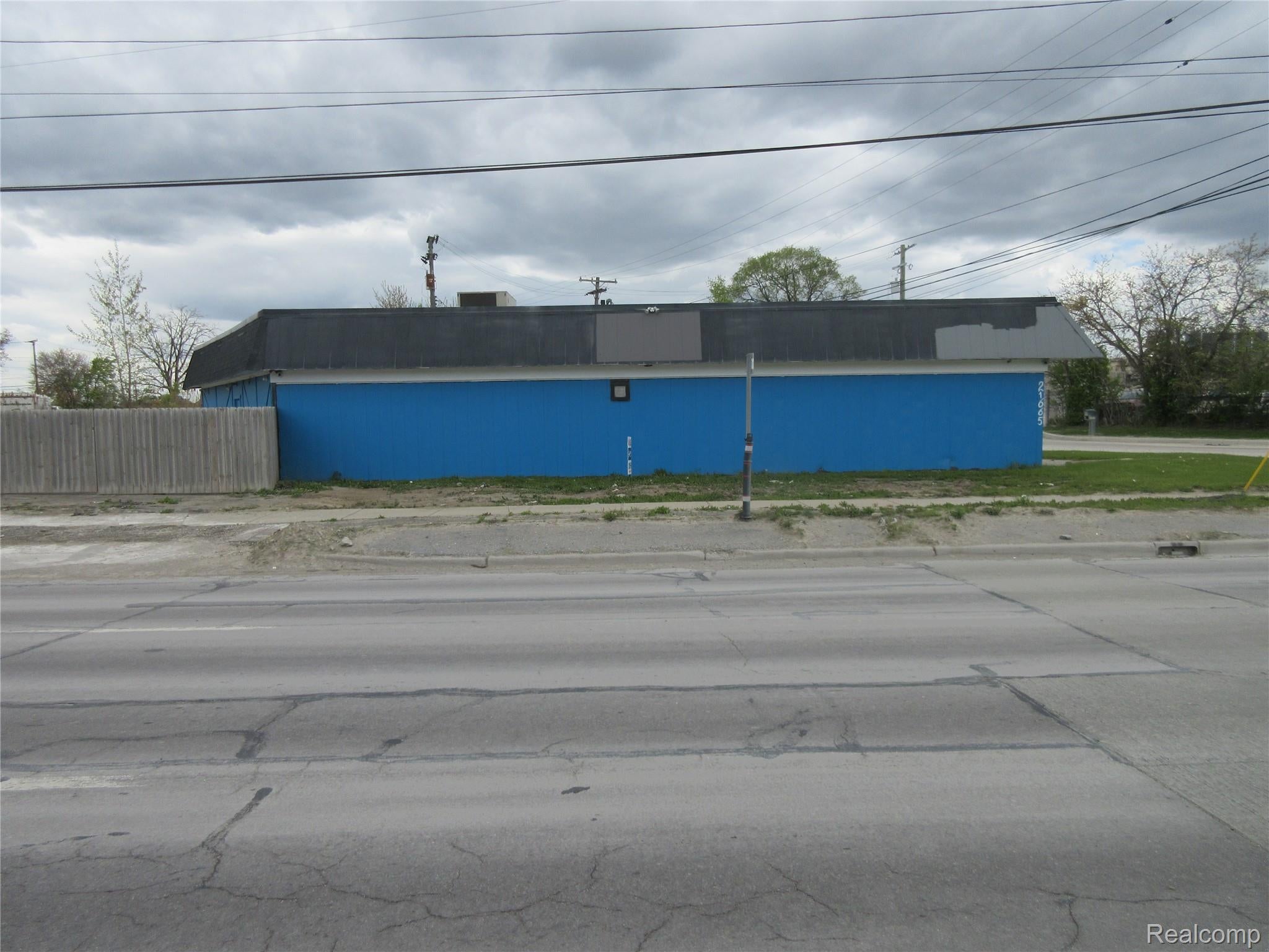 21665 Groesbeck Highway