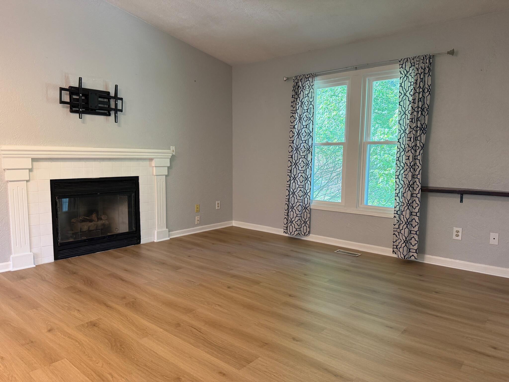 1417 Larkwood Drive