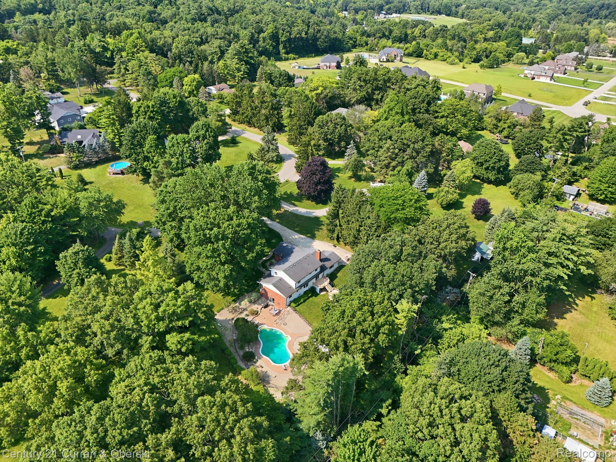 8661 N Dutchess Drive