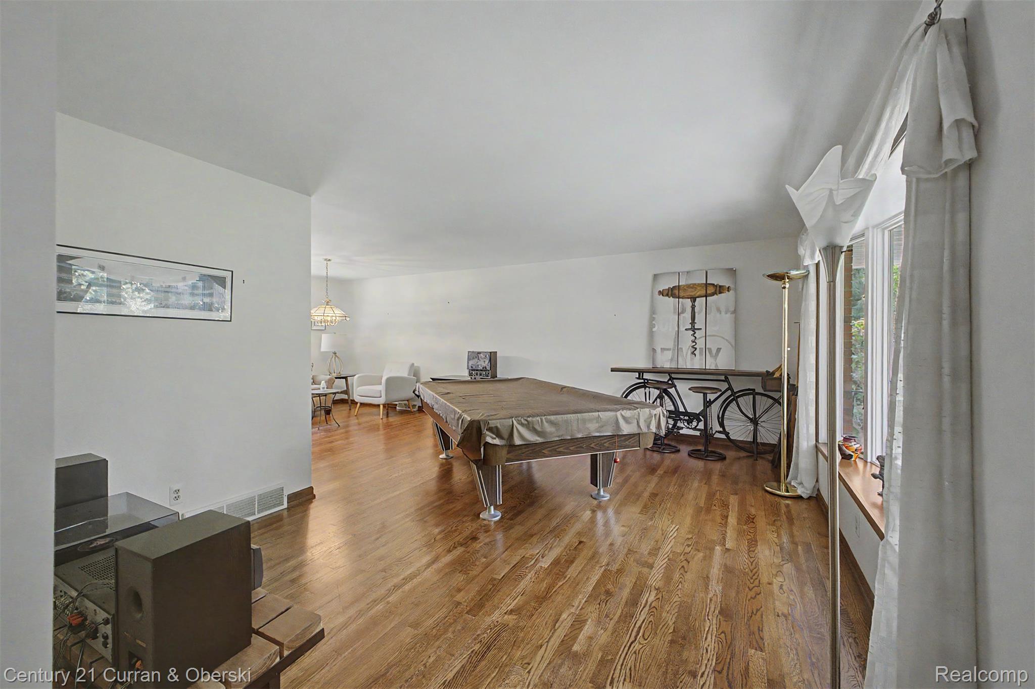 8661 N Dutchess Drive