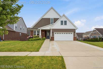 36945 Everett Drive Westland City MI 48185
