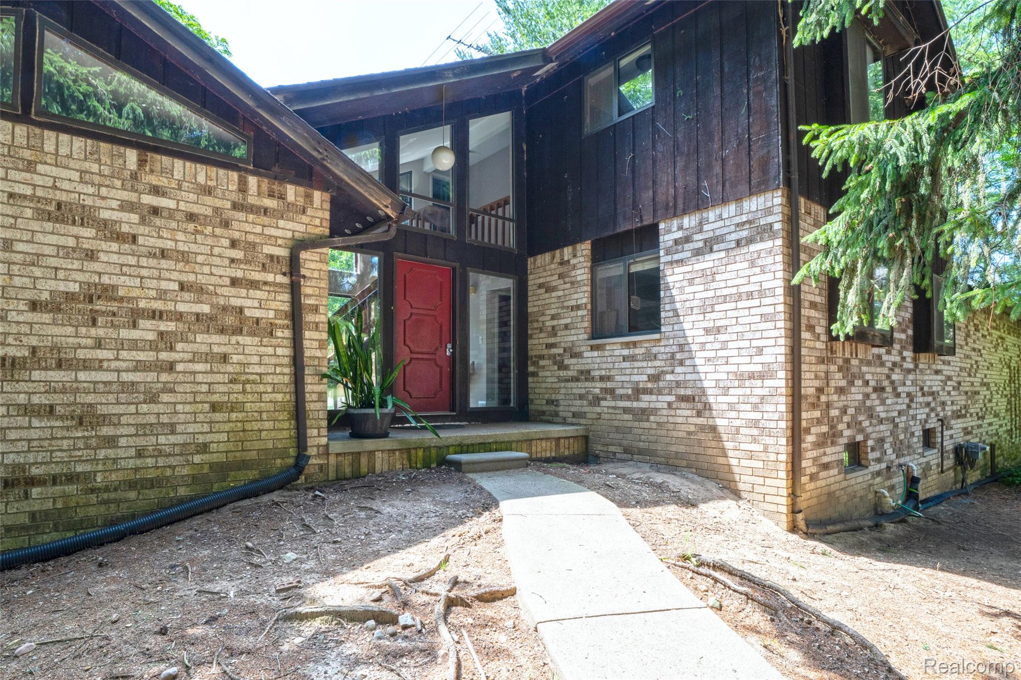 4565 Brookside Road