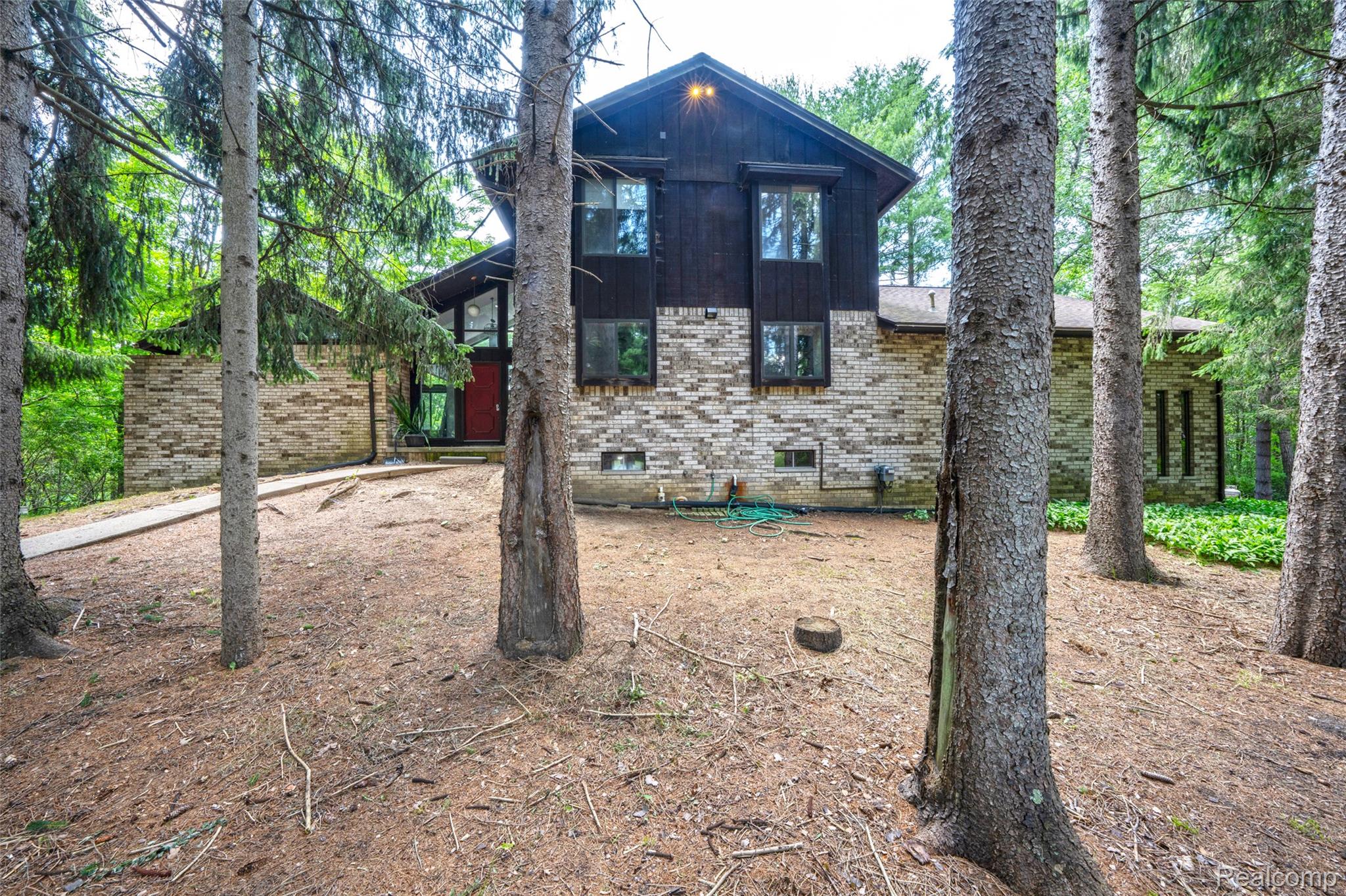 4565 Brookside Road