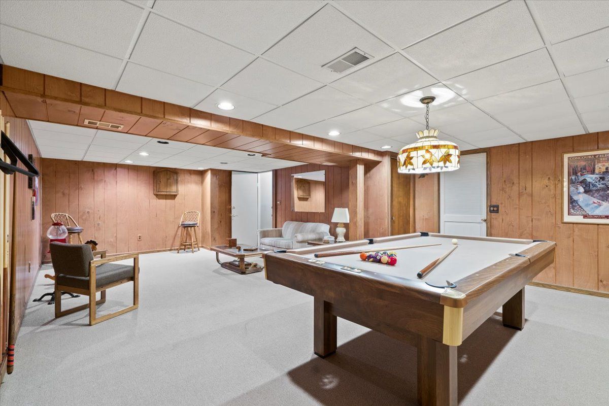 West Bloomfield Charter Township Oakland, Michigan 48324, United States, 3 Bedrooms Bedrooms, ,2 BathroomsBathrooms,Residential,Active,131486