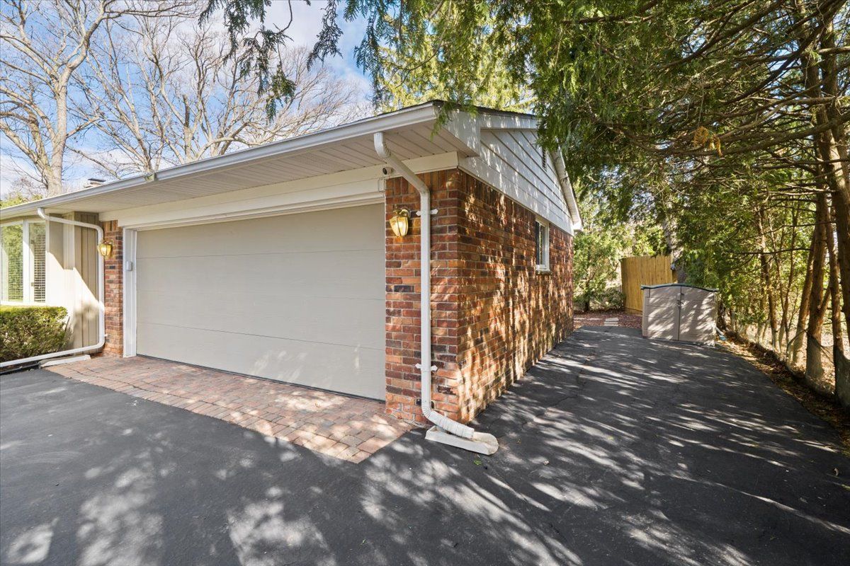 West Bloomfield Charter Township Oakland, Michigan 48324, United States, 3 Bedrooms Bedrooms, ,2 BathroomsBathrooms,Residential,Active,131486