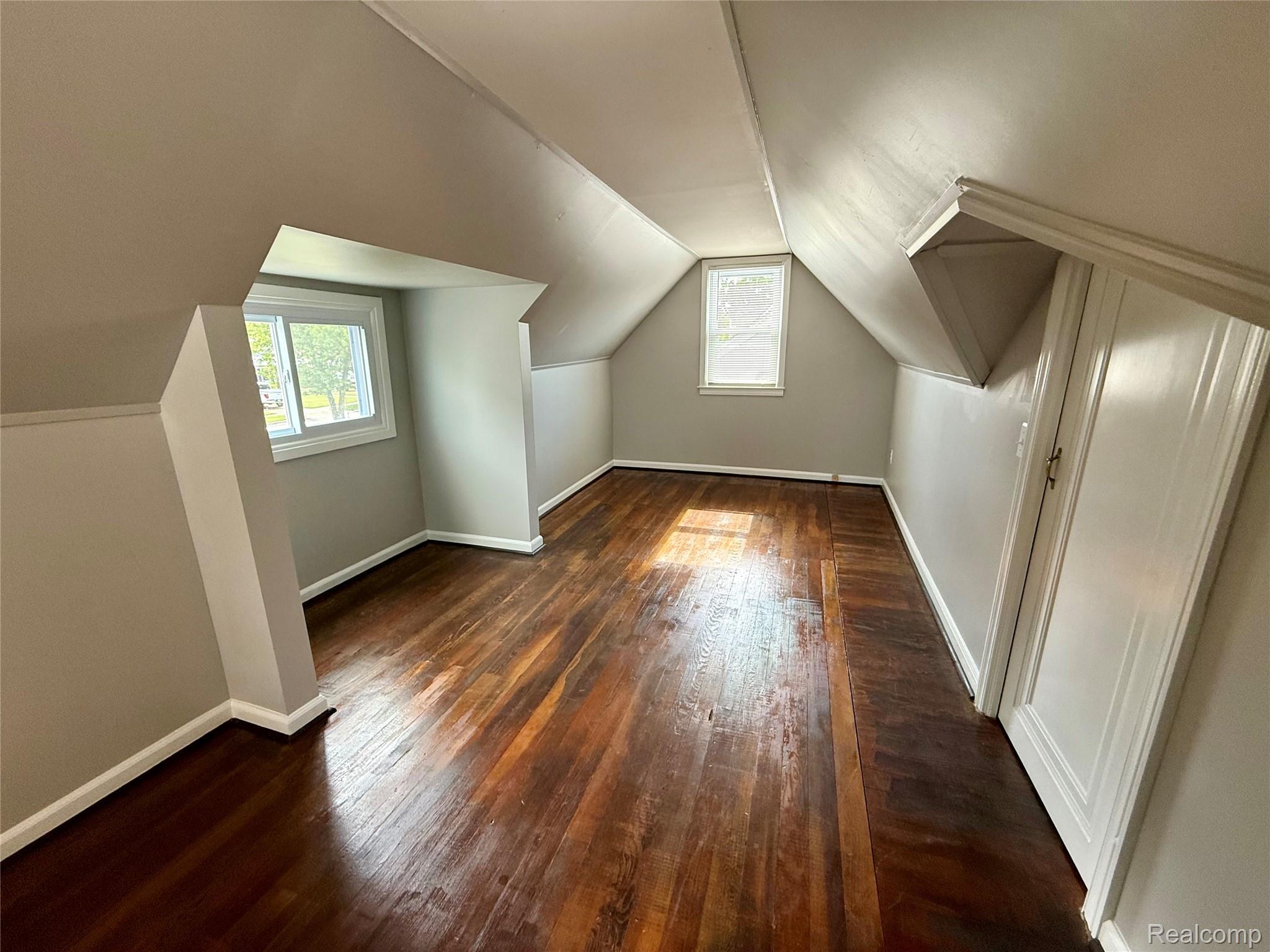 Berkley City, Michigan 48072, United States, 3 Bedrooms Bedrooms, ,1 BathroomBathrooms,Residential,Active,162934