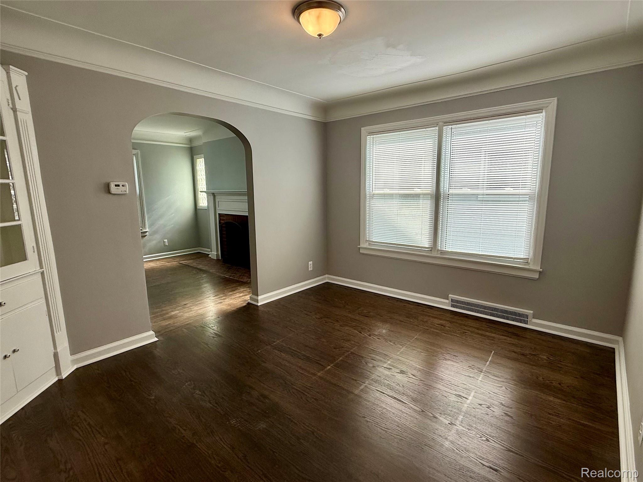 Berkley City, Michigan 48072, United States, 3 Bedrooms Bedrooms, ,1 BathroomBathrooms,Residential,Active,162934