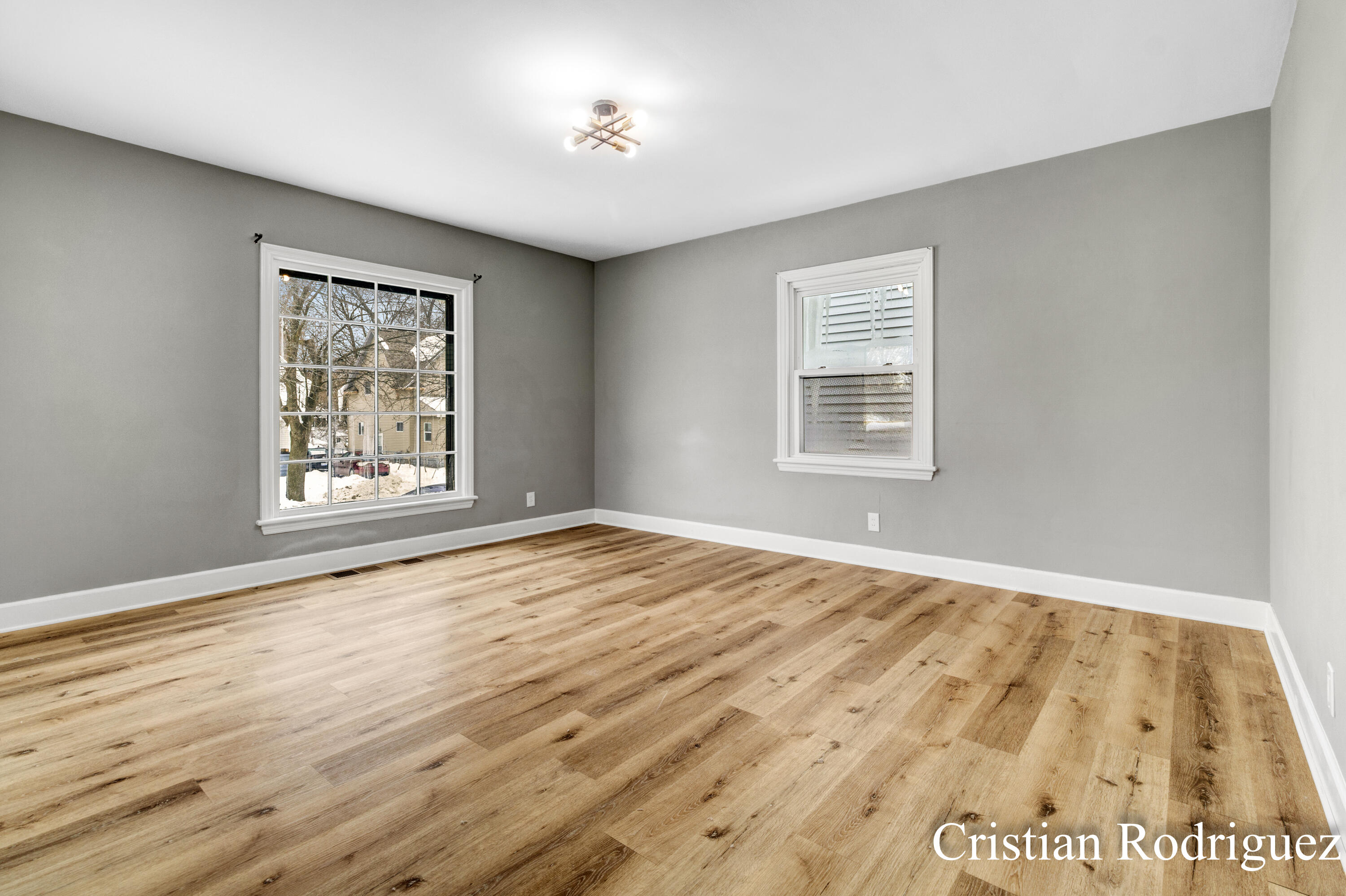 1118 Dunham Street SE